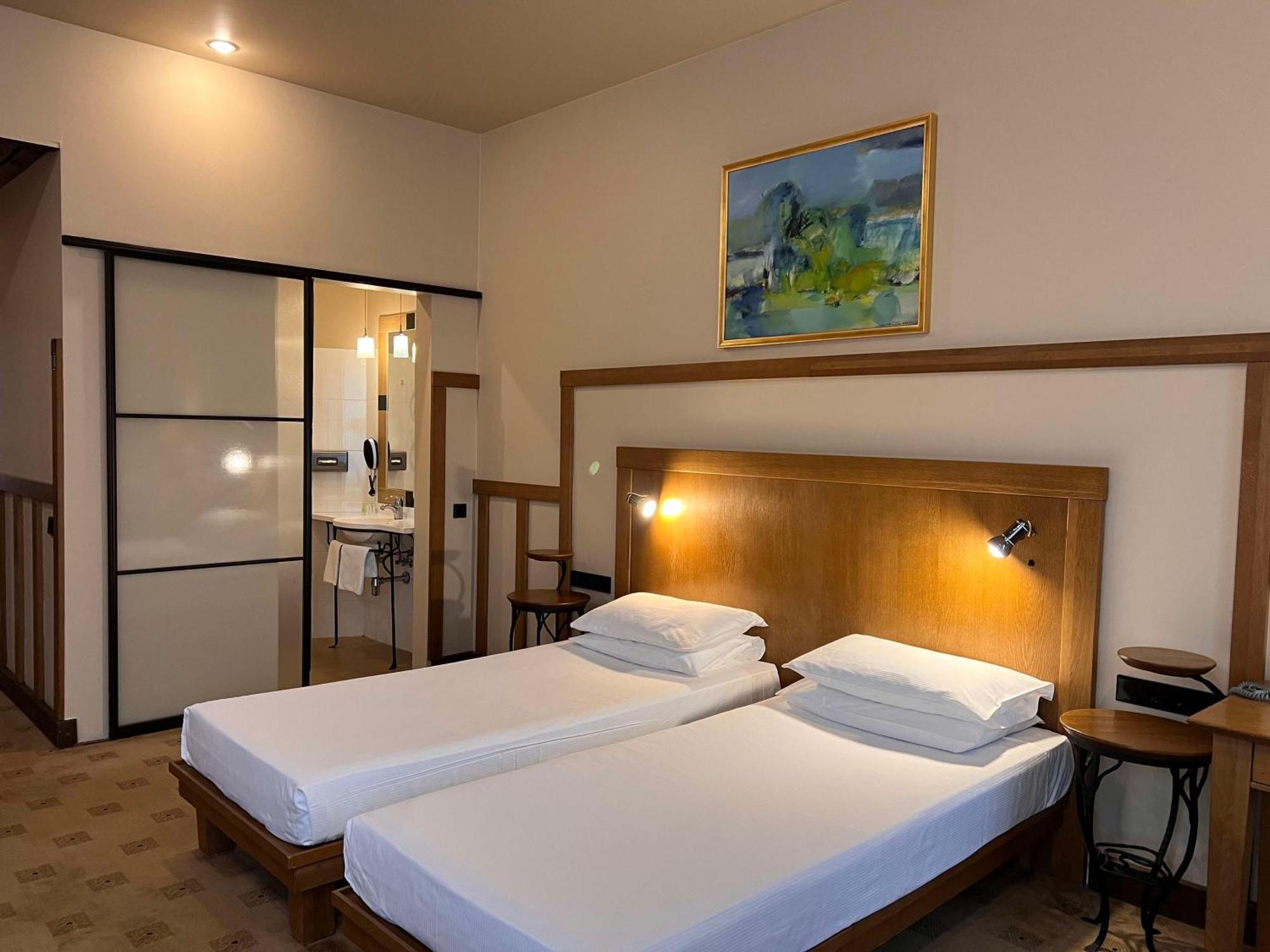 Best Western Santakos Hotel Kaunas Luaran gambar